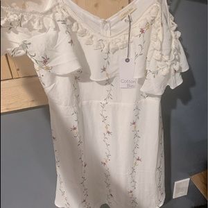 Mini sun dress brand NEW with tags ! Adorable !